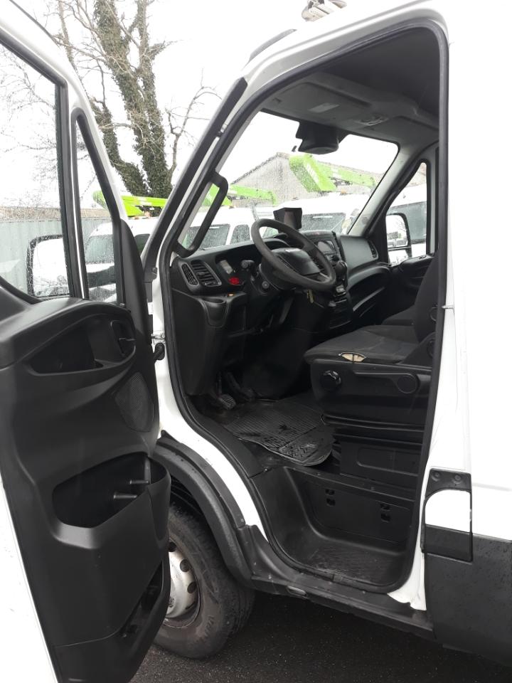 Occasion Iveco Daily 70C18 tribenne + coffre