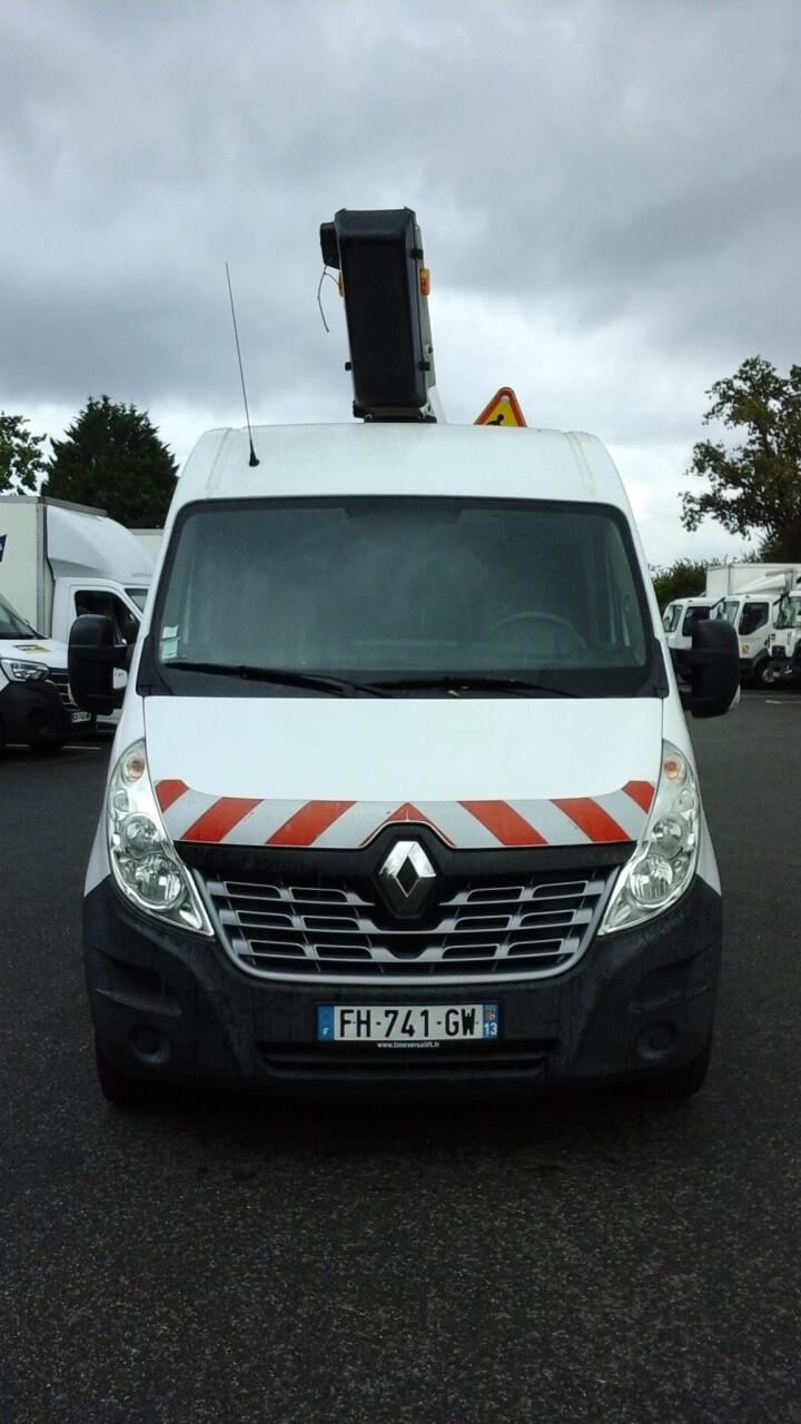 Renault Master 130.35 FG L2H2 Nacelle Panier 2 Pers BT200 occasion