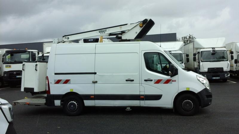 Occasion Renault Master 130.35 FG L2H2 Nacelle Panier 2 Pers BT200