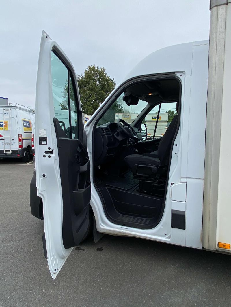 Occasion Renault Master 145.35 PC Caisse Blanchisserie