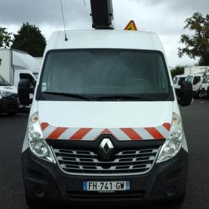 Image de Renault Master 130.35 FG L2H2 Nacelle Panier 2 Pers BT200