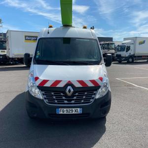 Image de Renault Master 145.35 FG Tronqué L2H2 Nacelle Pack éco