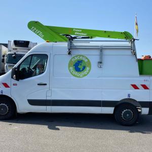 Image de Renault Master 145.35 FG Tronqué L2H2 Nacelle Pack éco